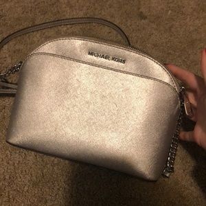 Michael kors crossbody